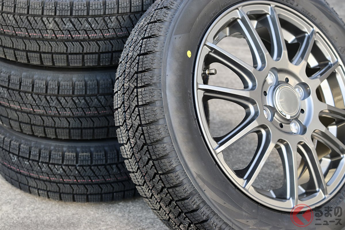 夏タイヤと冬タイヤは使える年数が違う!?