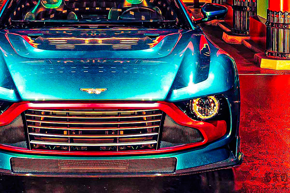 めちゃカッコイイ!限定110台の 激レアアストンマーティン新型「Valour(ヴァラー)」