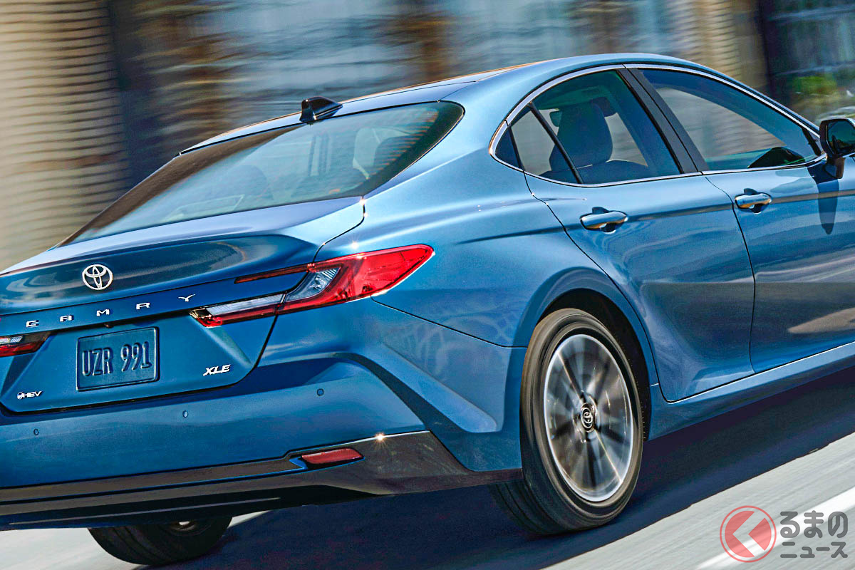 めちゃカッコイイ…! 世界初公開された新型「カムリ」