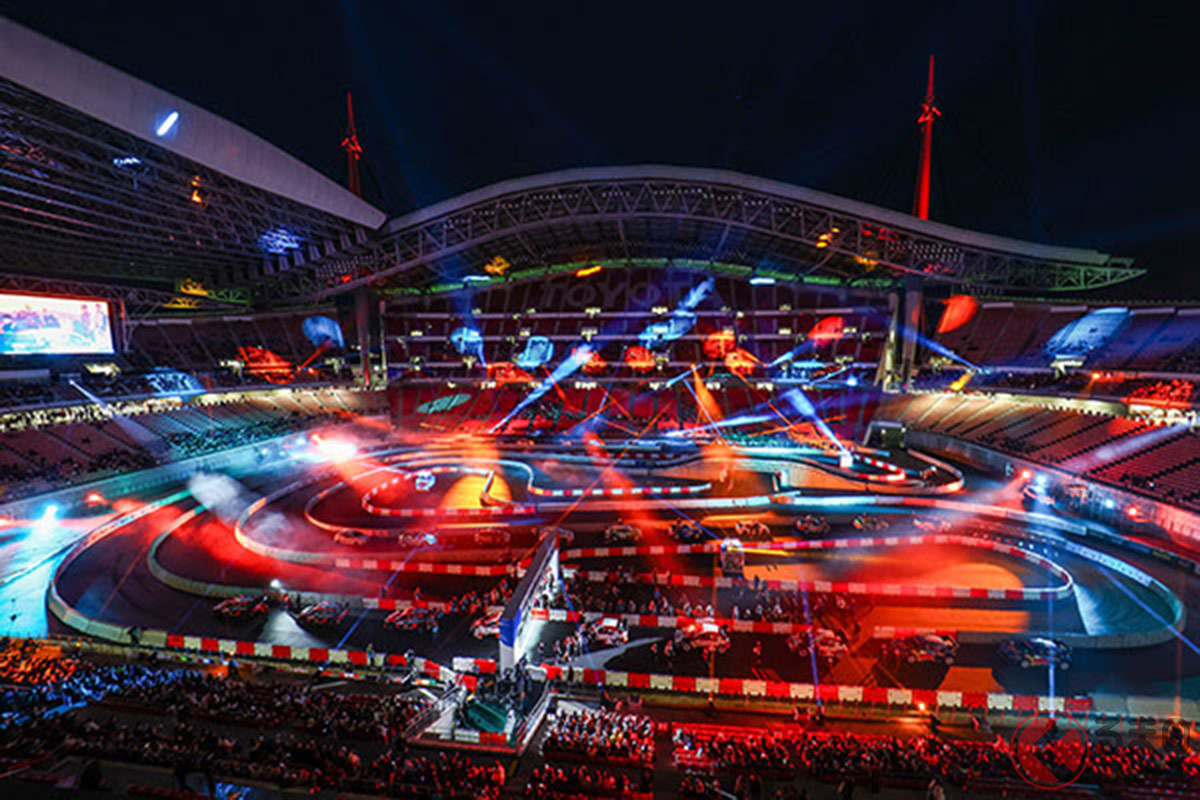 豊田スタジアムがモータースポーツというエンターテインメント空間に!