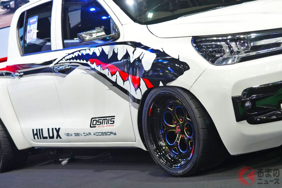 まさかの「ハイラックス」をローダウン!