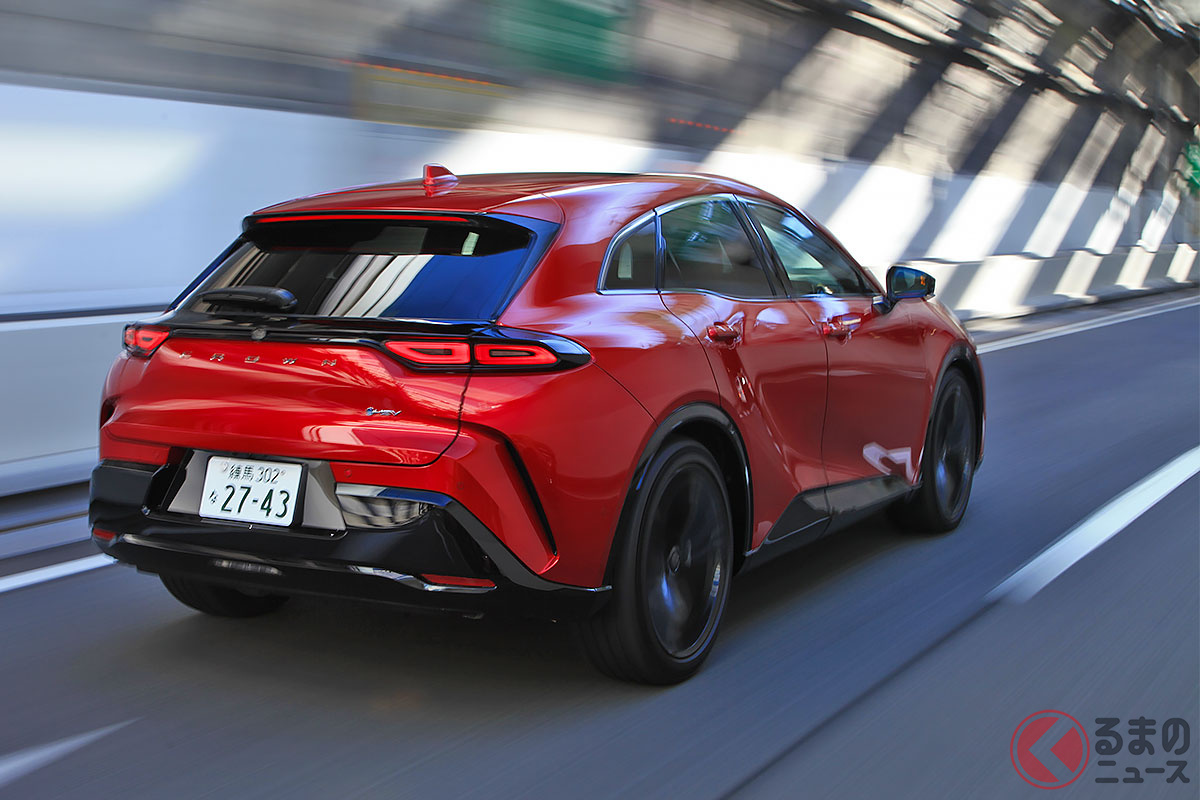 トヨタ新型「クラウンスポーツ」の乗り味はシリーズ随一のコンパクトさが活きている!