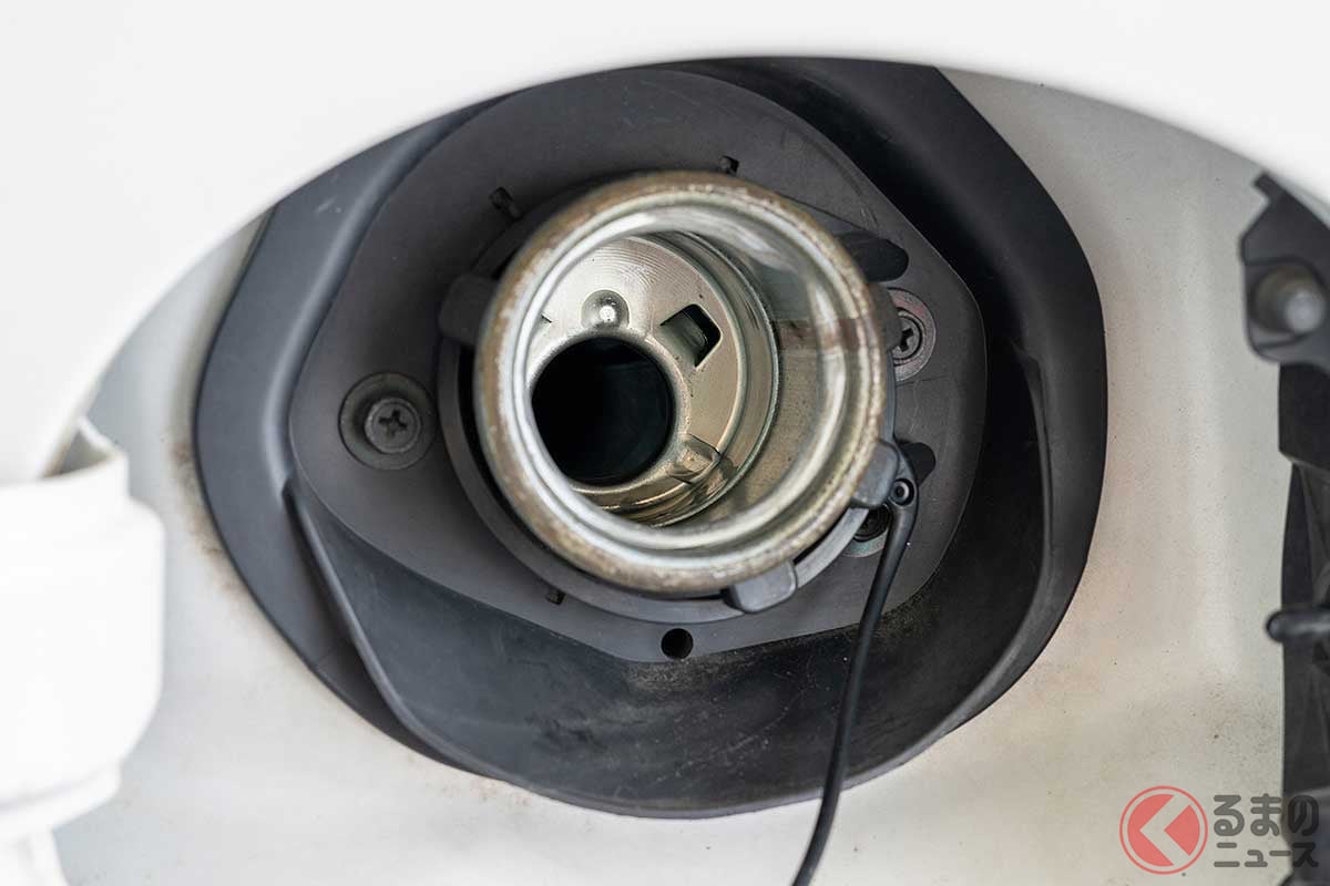 給油口の先って一体どうなってるの?