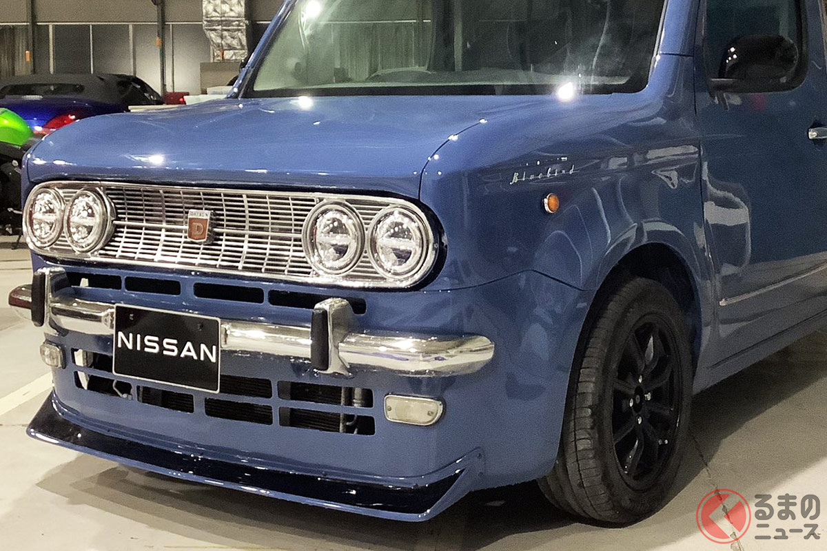 なんだこれはー! 丸目ライトがいい感じのコンパクトワゴン投稿!(画像引用:日産京都自動車大学校カスタマイズ科 SNS)