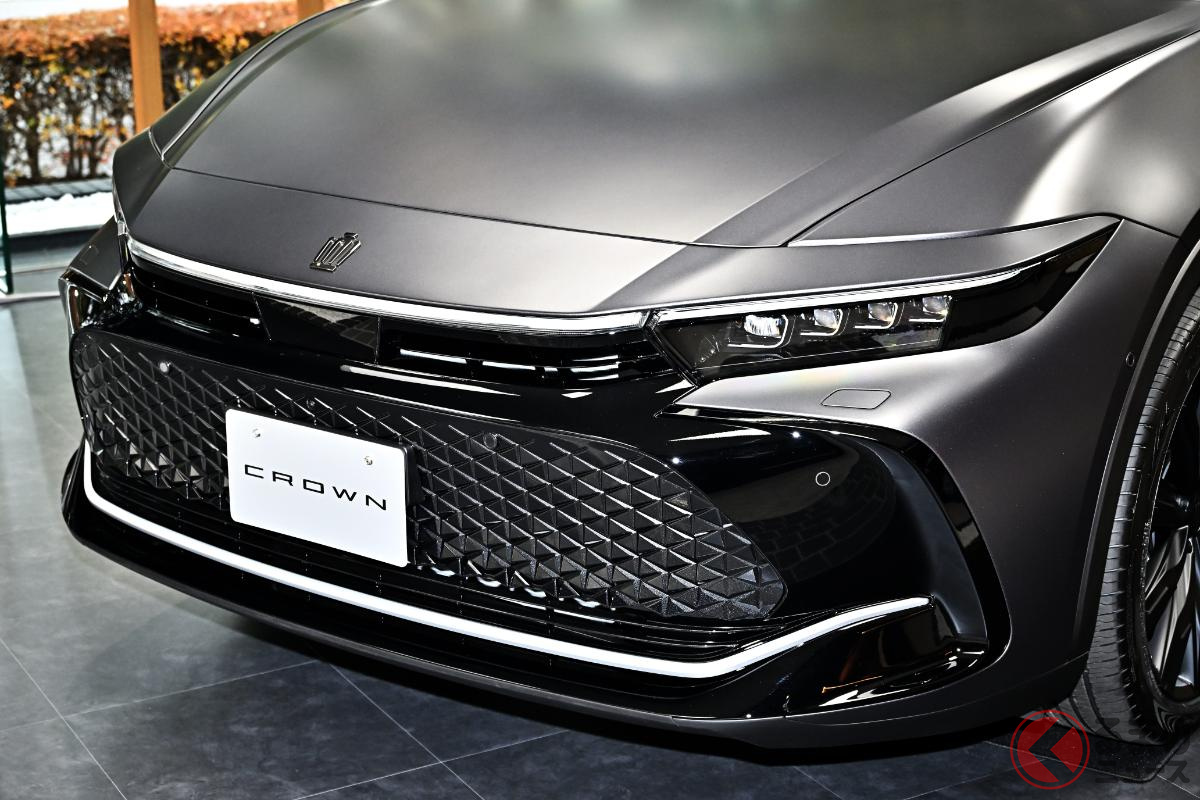 「CROSSOVER RS “Advanced・THE LIMITED-MATTE METAL”」