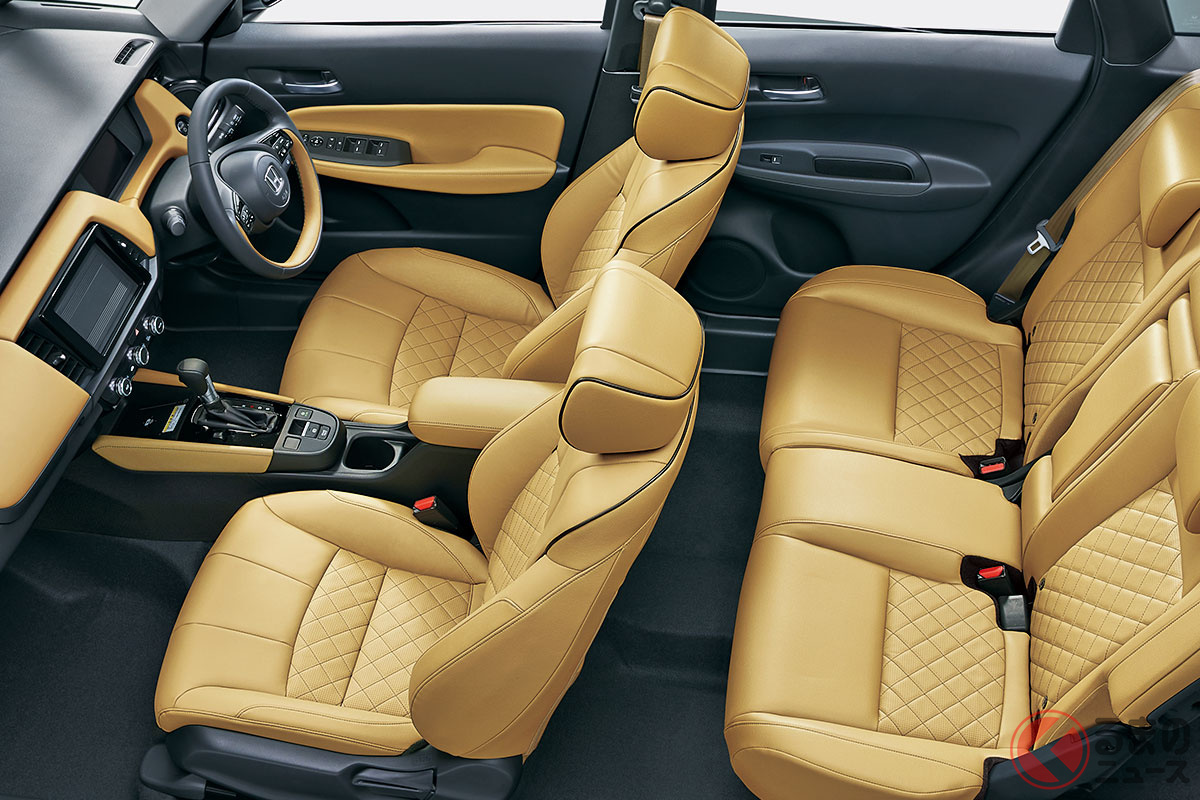 「フィット」の豪華内装 評判は上々