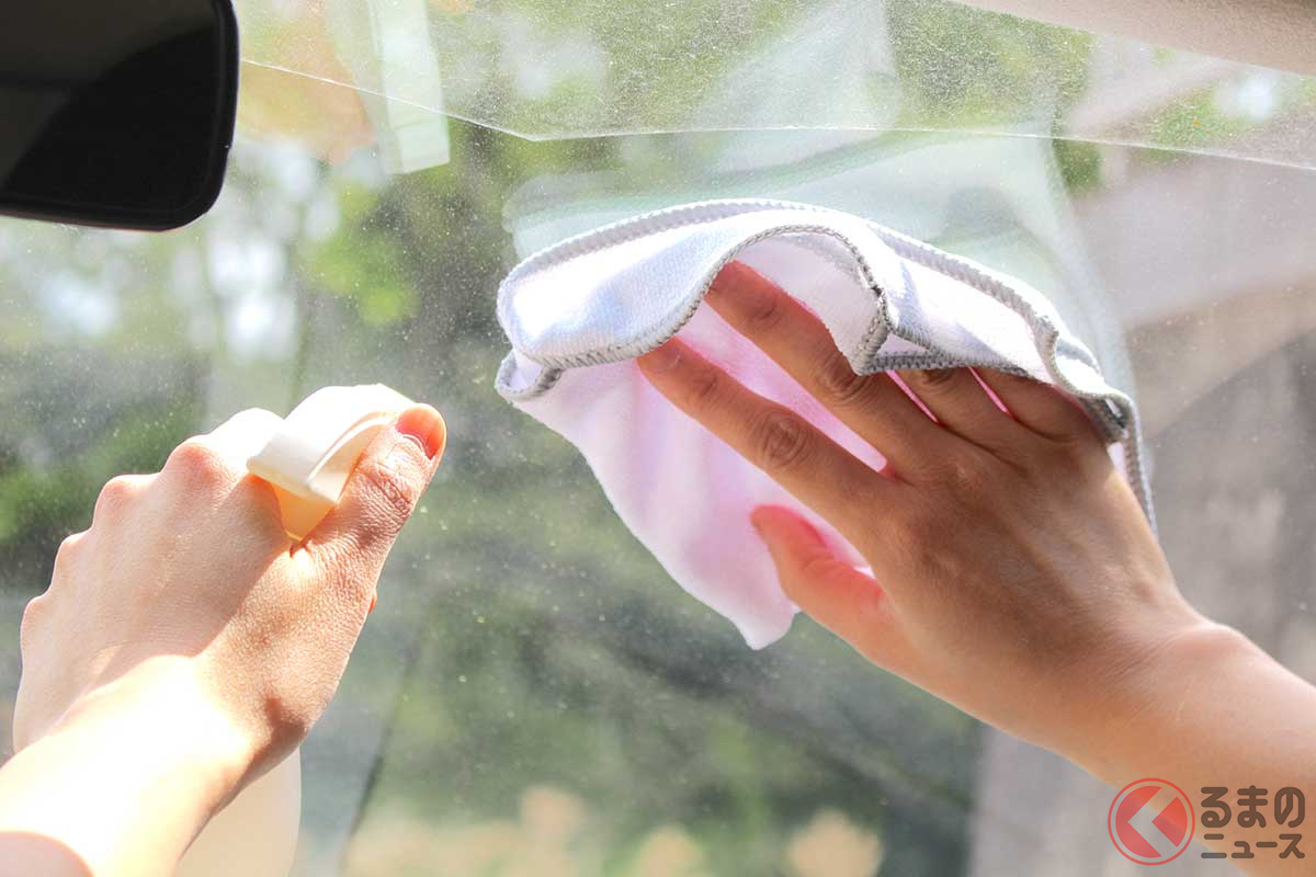 ガラス内側の曇りどうすればいい?