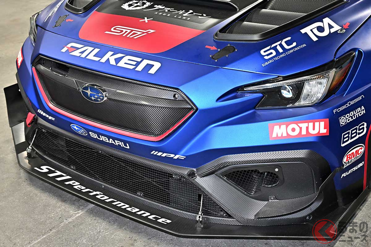 ニュルブルクリンク24時間耐久レースに参戦するSTIの車両