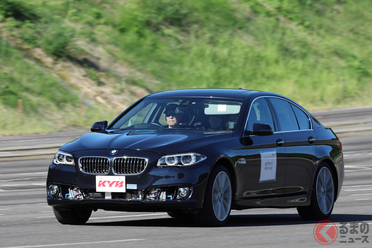BMW「5シリーズ」のアクティブハイブリッドには「フルアクティブサスペンション」を装着