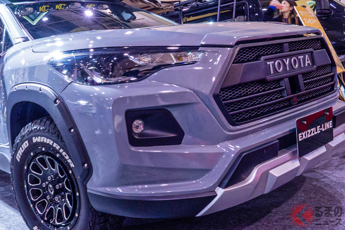 トヨタ「カローラクロス」をトヨタ「RAV4」化!? 「RAV CROSS」装着車