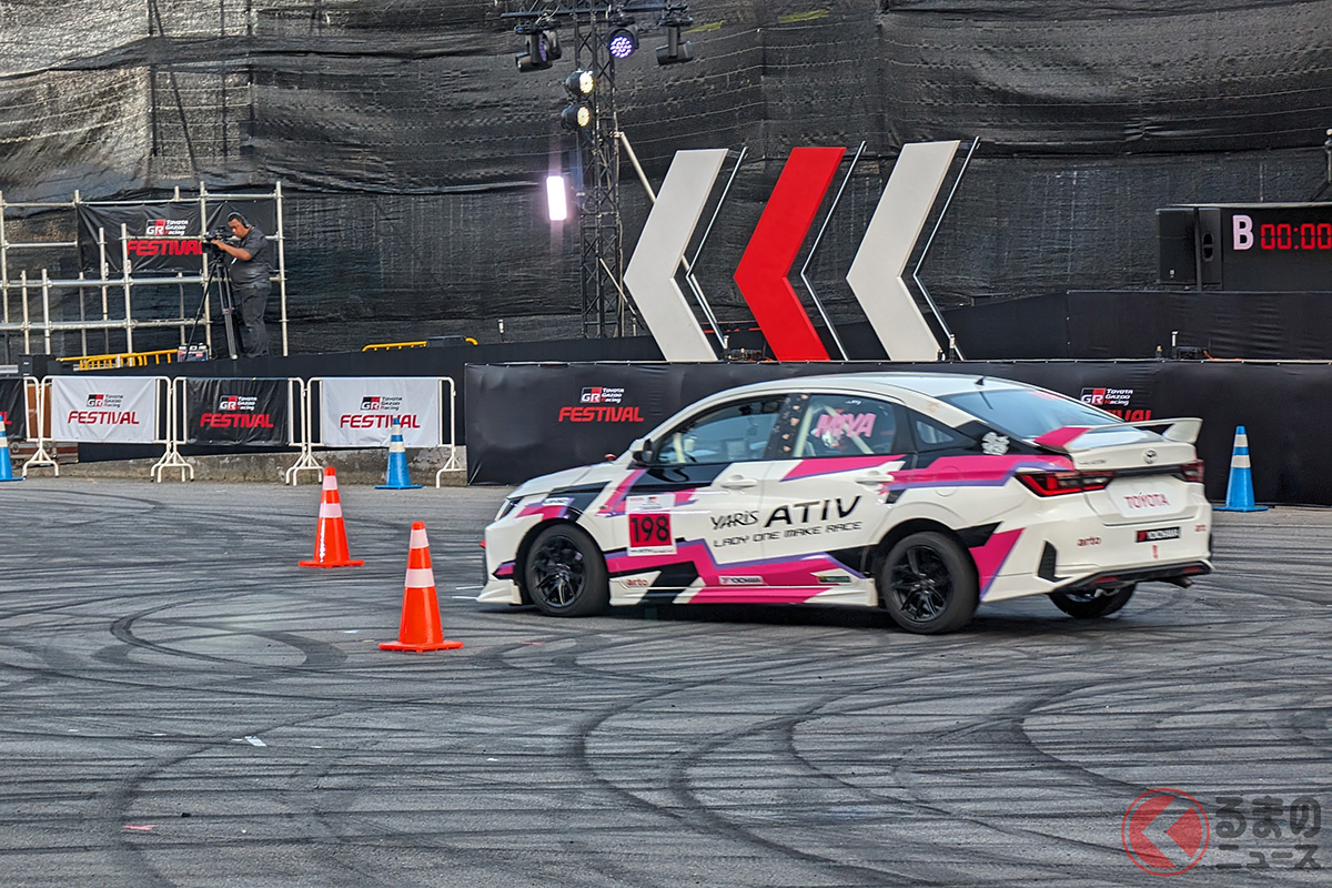 カローラよりも小さな「ヤリス エイティブ」 レース仕様はめちゃカッコイイ!(画像はミヤー・トーンチュアさんの愛車)