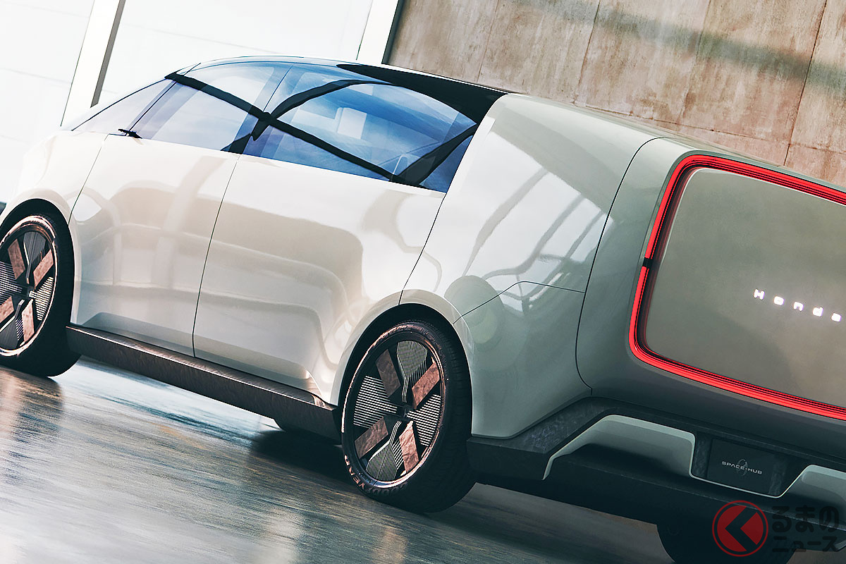 斬新テールがカッコいい! ホンダ新型グローバルEV「SPACE-HUB(スペースハブ)」