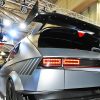 新型「5ドア爆速スポーツモデル」世界初公開！ 650馬力ユニット×ド迫力“カーボン”ウイングがカッコイイ！ 24年上期発売予定の新型「IONIQ 5 N」カスタムモデルを披露