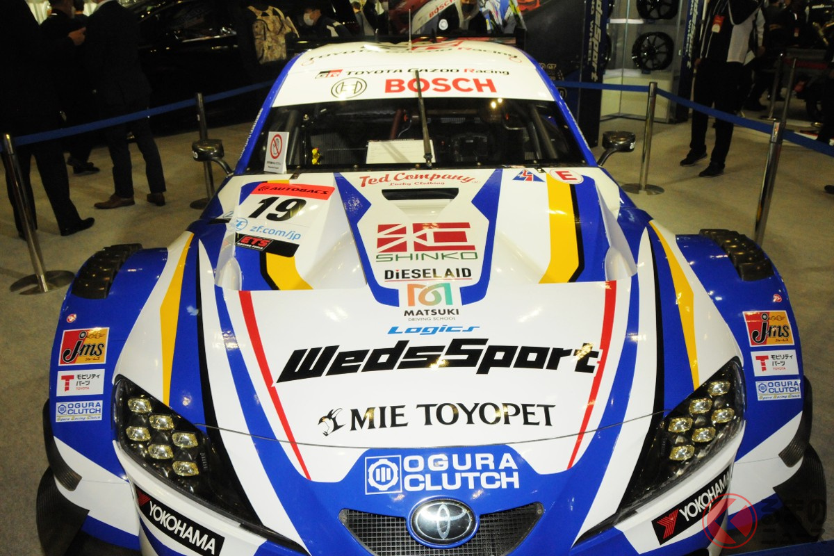 「ウェッズ」ブースに展示された「WedsSport ADVAN GR Supra」
