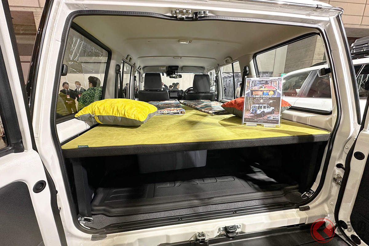 これが新型「ランクル70」専用ベッド!?