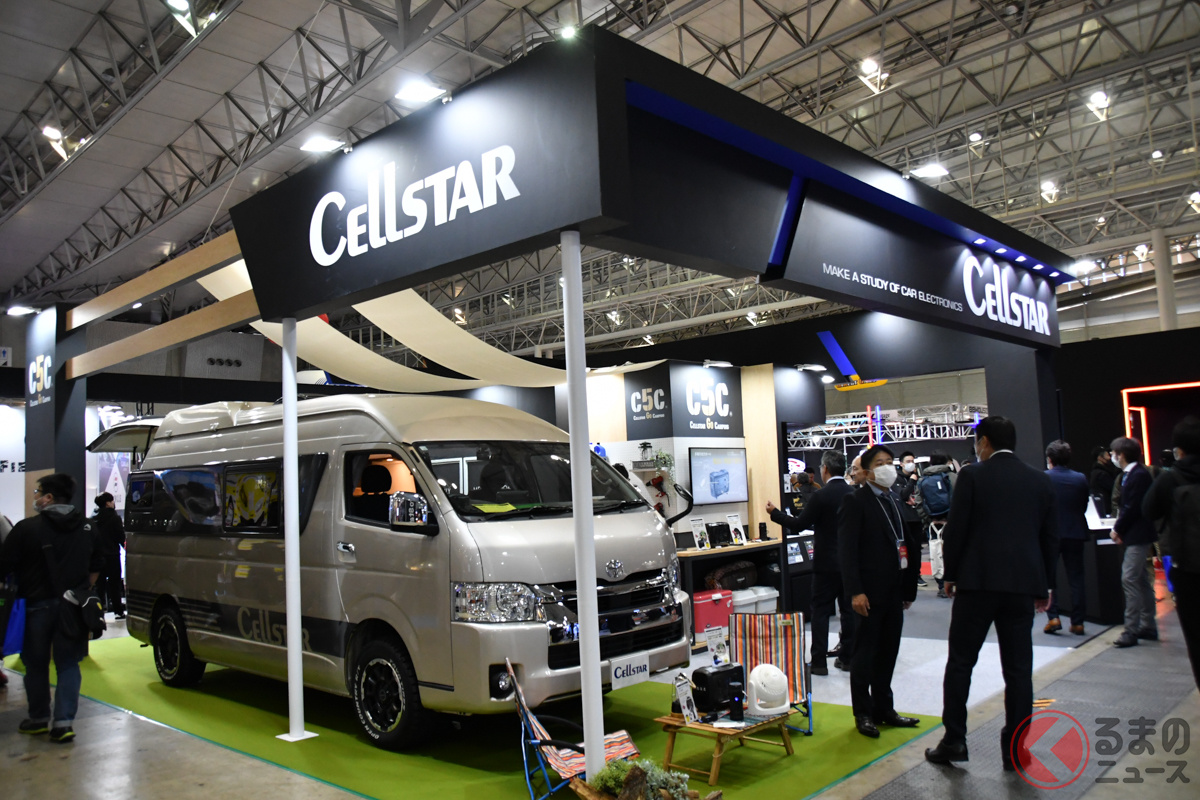 東京オートサロン2024「セルスター」ブースの様子