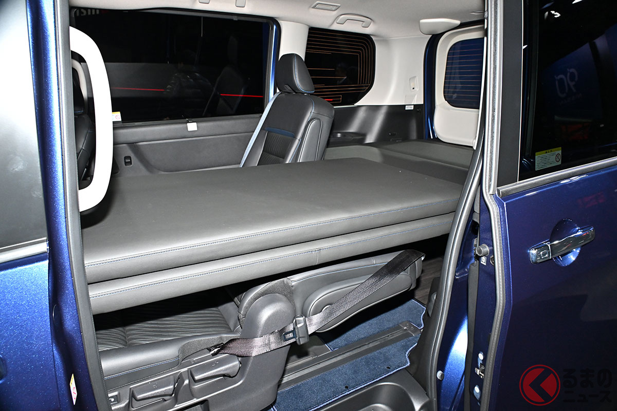 車中泊仕様をスポーティにカスタム