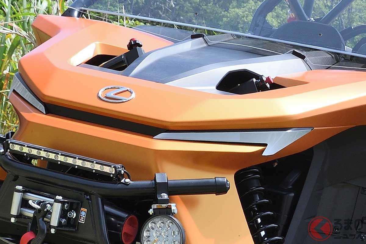 悪路走行に優れたレクサスの本格四駆