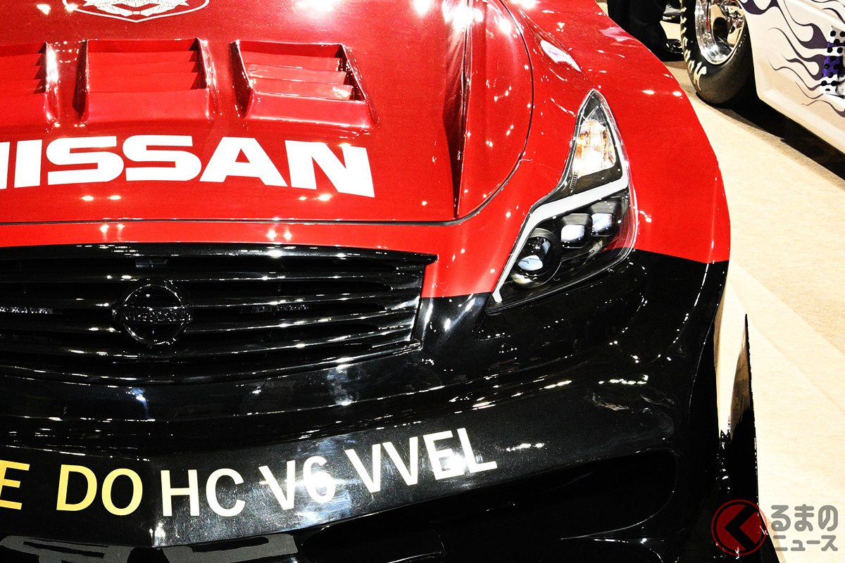 見るからに存在感のある「スカイライン」とは