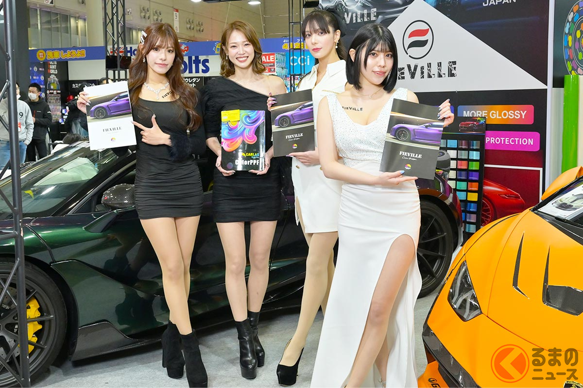 ドレッシーな魅力が漂う「フィービレ」ブース