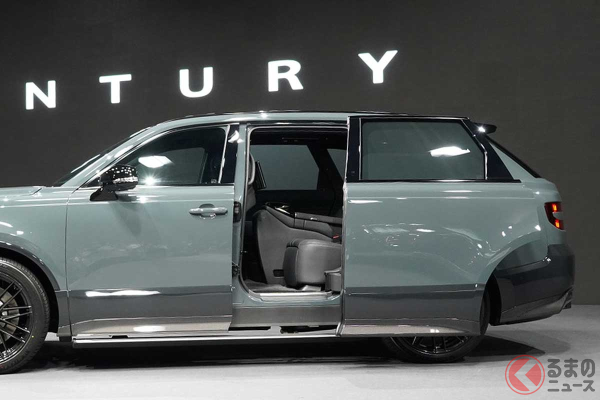 斬新ドアを搭載したトヨタ新型「センチュリー」