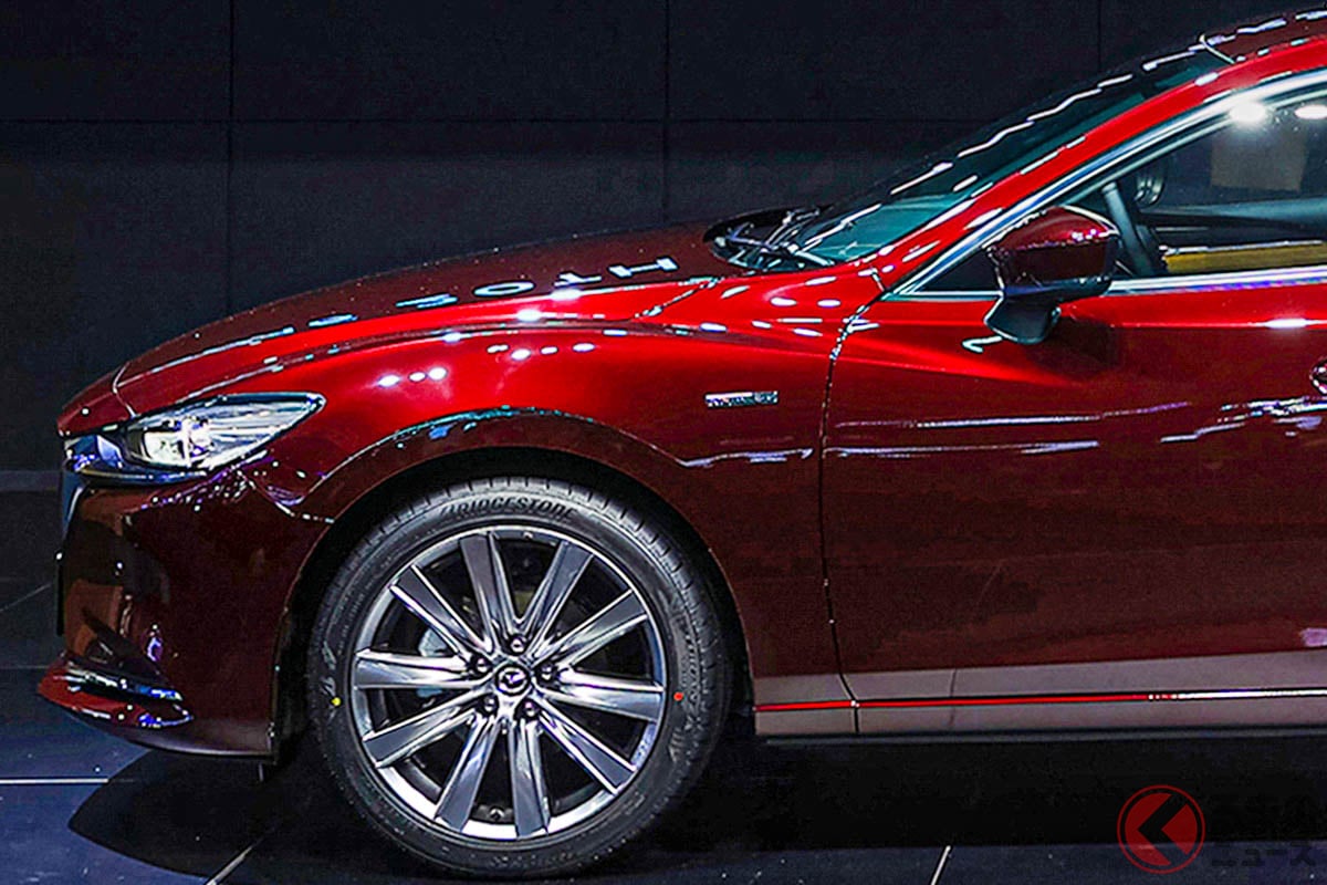 美しい赤に豪華内装がイイ…「マツダ6 20th アニバーサリーエディション」