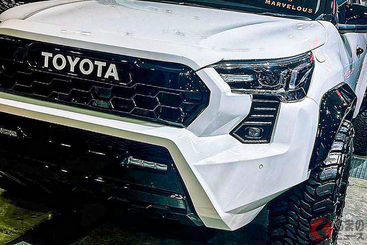 ド迫力の顔面整形! トヨタ「ハイラックス」をタコマ顔にアップデートする新型「T-FACE」(Photo:MARVELOUS)