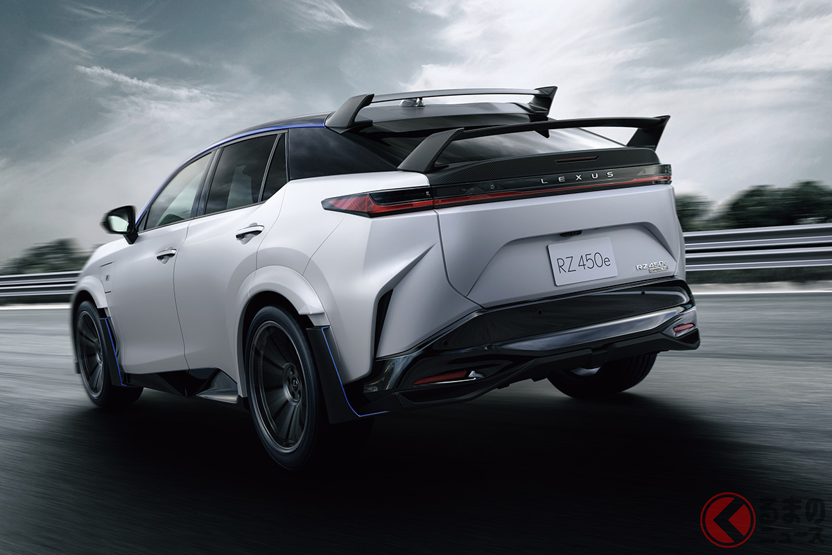 レクサスは「RZ “F SPORT Performance”」を設定している