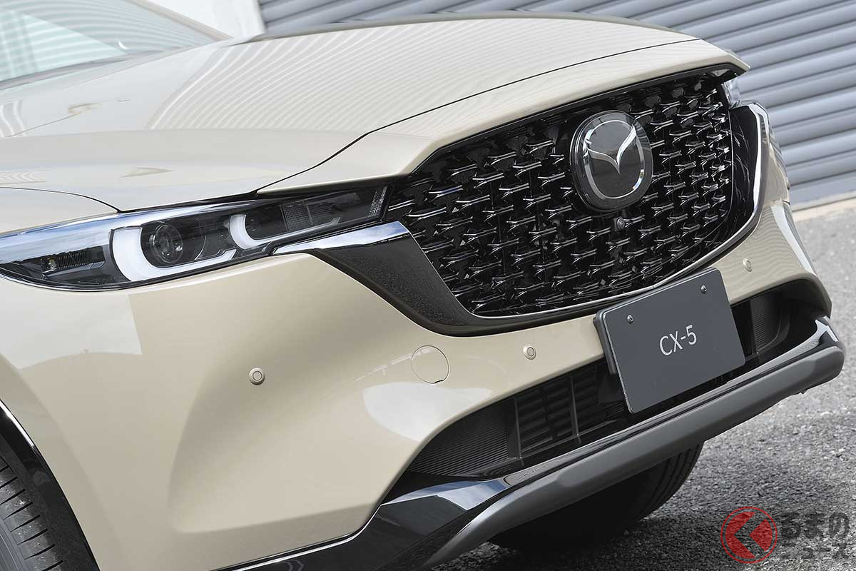 最新の「CX-5」(特別仕様車:レトロスポーツエディション)
