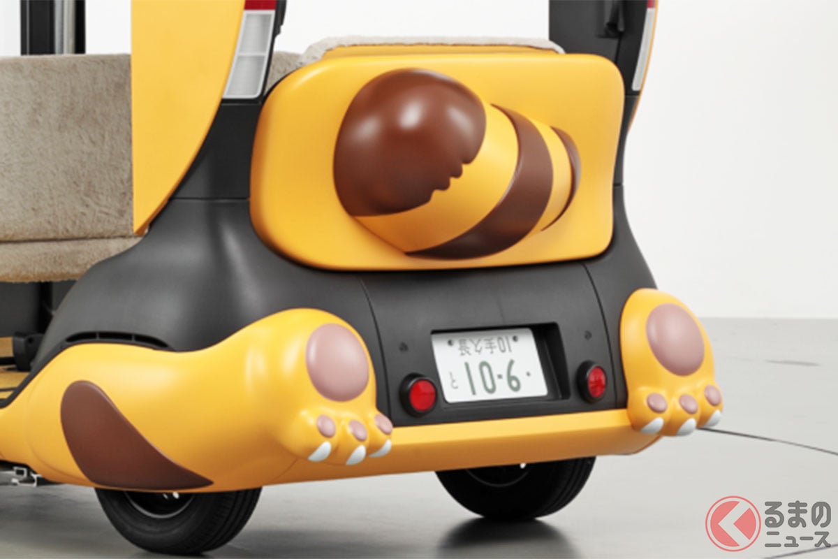 スポーティなしっぽ装備の「ネコバス」運行開始へ(画像:MONET Technologies (C)Studio Ghibli )