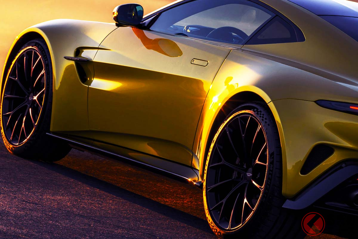 新型FRスーパーカー「ヴァンテージ」