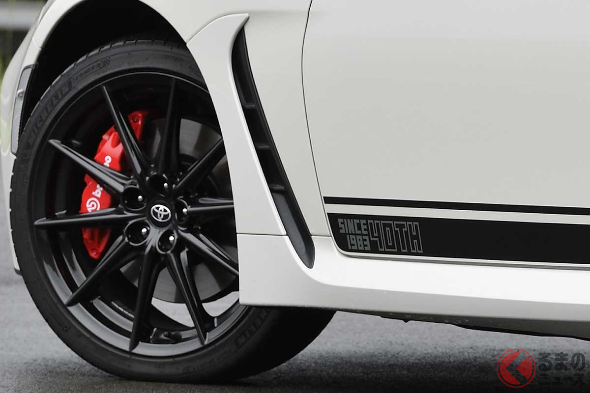 現代に復活した「パンダトレノ」(GR86特別仕様車)