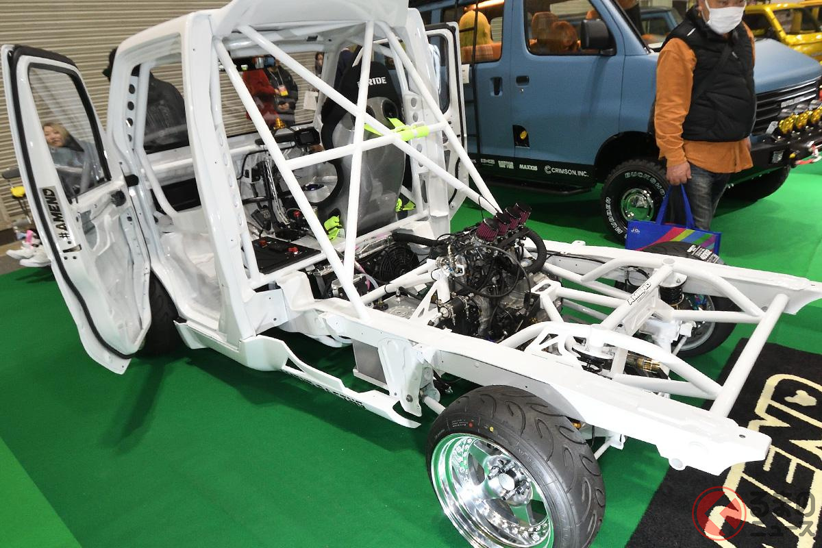 なんだぁこれはー! ハヤブサエンジン搭載の軽トラとは