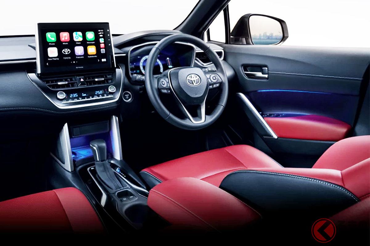 日本にもやって来る!? 「レッド内装」が鮮烈なトヨタ新型「カローラクロス」マイナーチェンジモデル(写真はタイ仕様)