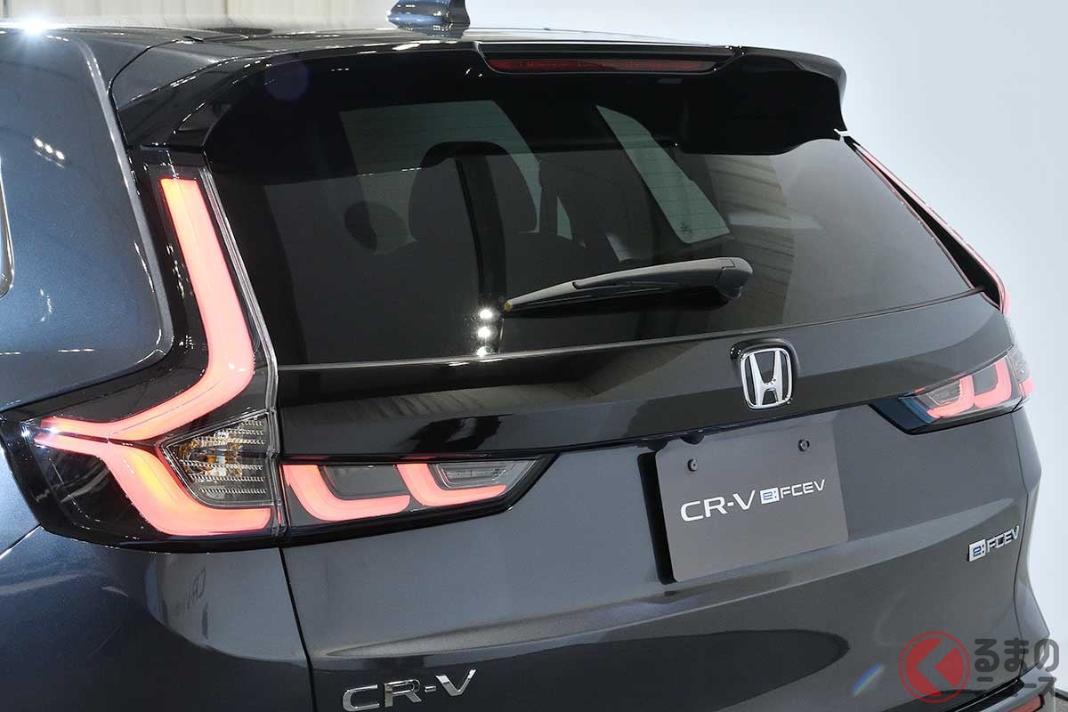 世界初公開された新型「CR-V e:FCEV」