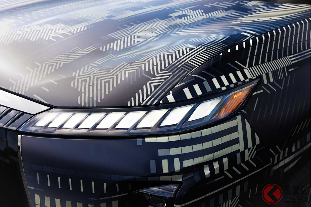 ピアノみたいなライトを採用する新型「QX80」