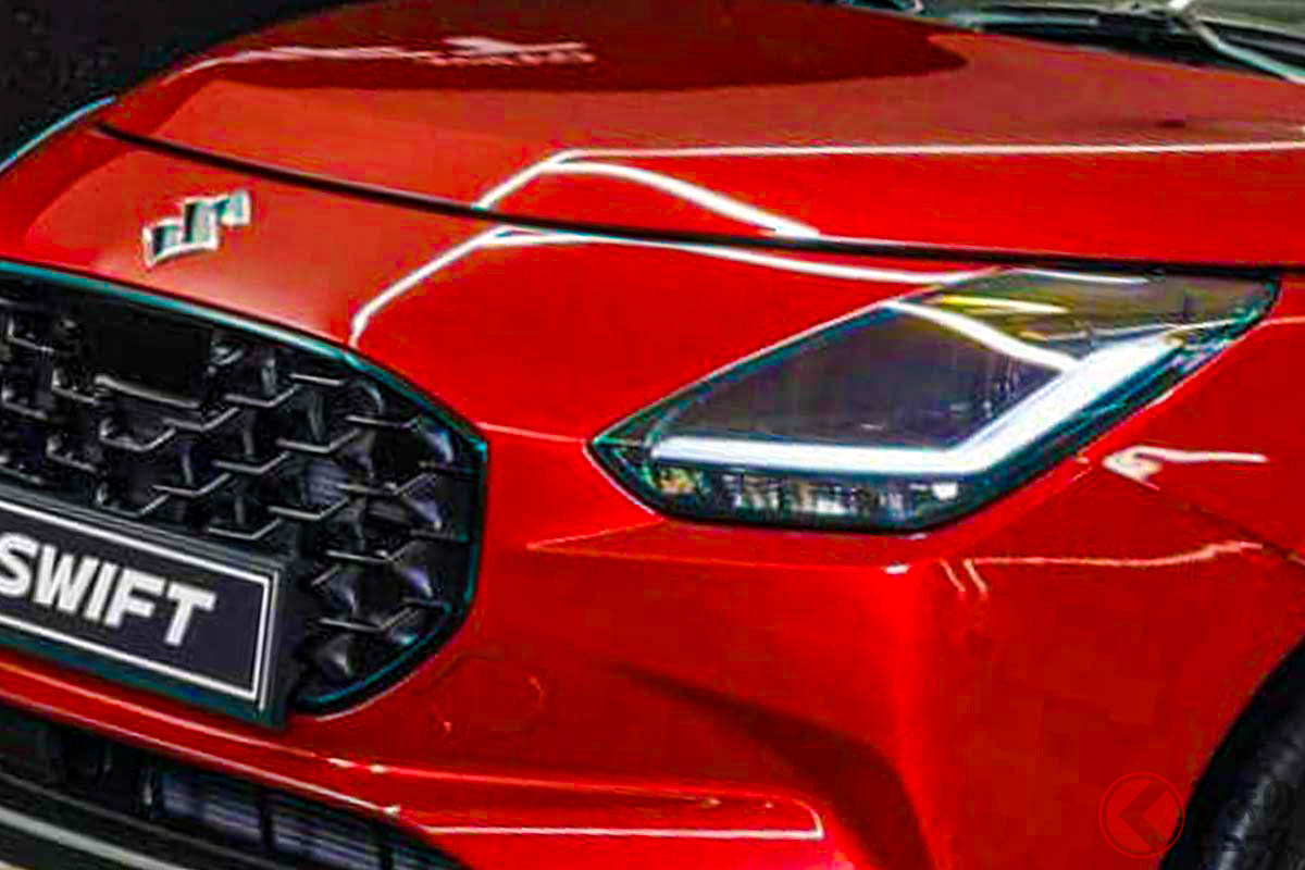 ちょっと幅広な専用デザイン! スズキ新型「スイフト」