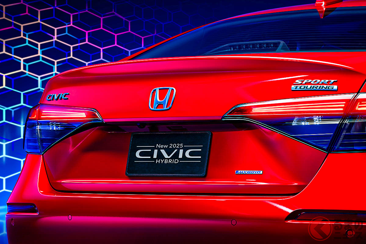 これが世界初公開されたホンダ新型「シビック セダン」です!