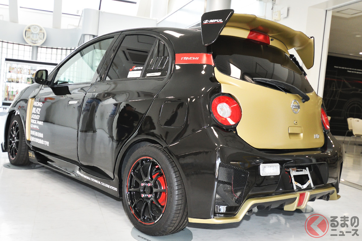 日産京都自動車大学校に展示されたマーチ。ボンネット裏は必見!(画像ギャラリーで見れます!)