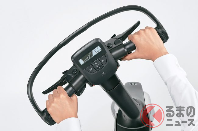 約36万円！ トヨタの「1人立ち乗り3輪車」ってナニ？ 