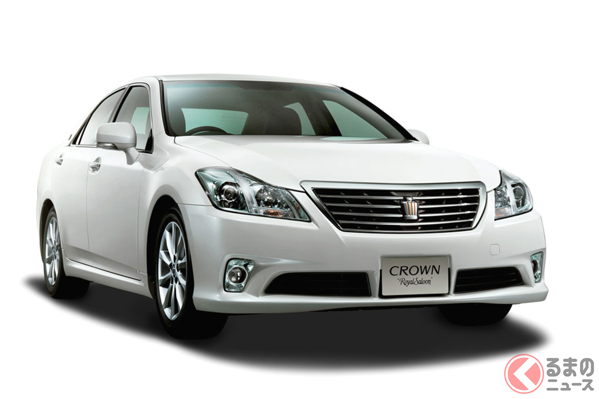 手頃で信頼性も高い13代目クラウン(後期型)