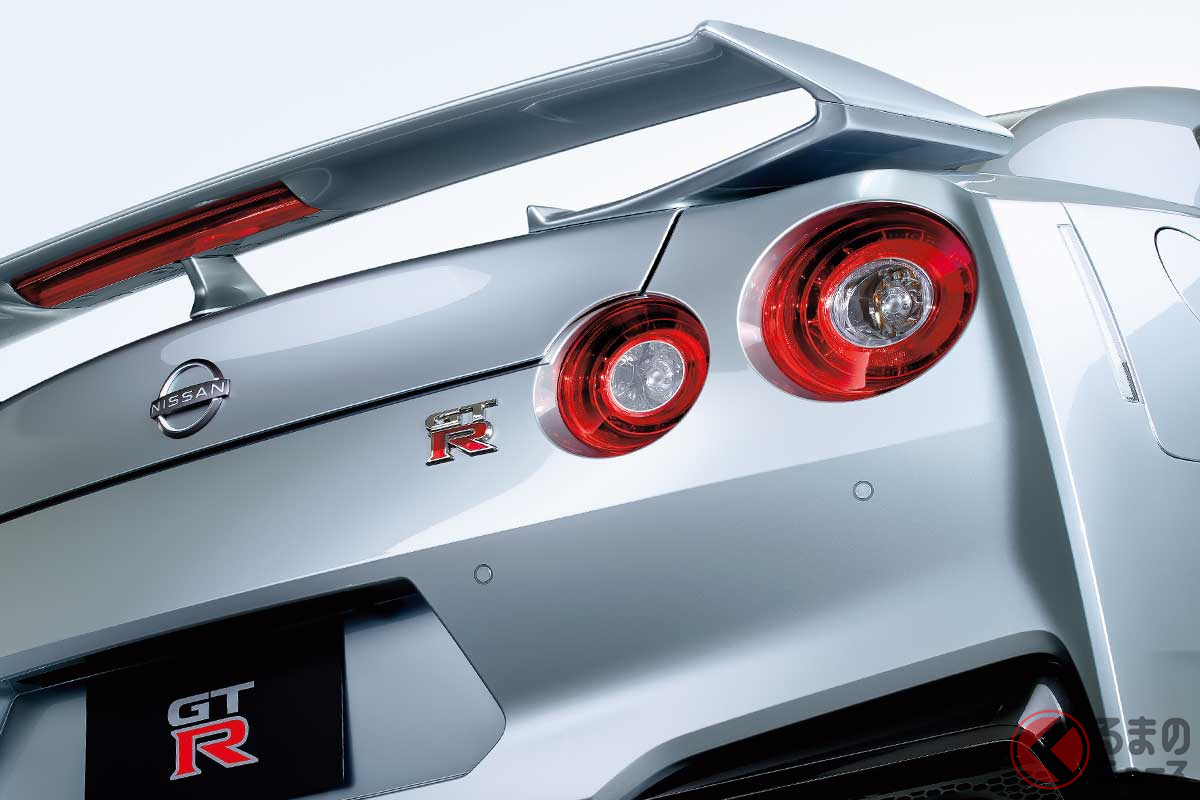 最後の日産「R35GT-R」 登場!