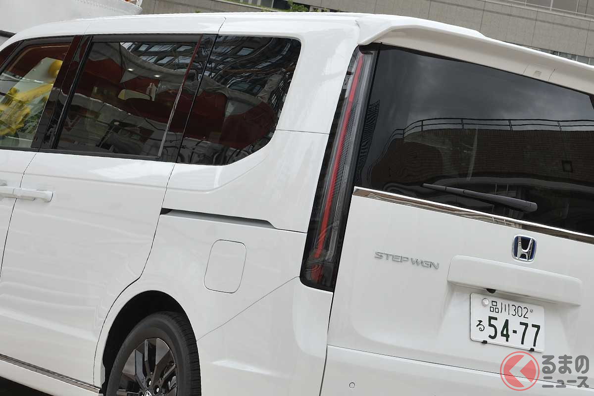 箱型ボディに回帰した6代目「ステップワゴン」