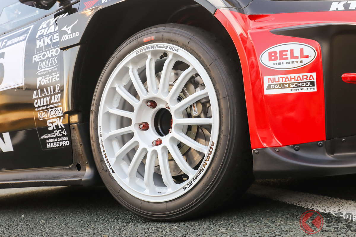 GRヤリスRally2の規格に合わせて新設計されたADVAN Racing RC-4は、今後市販モデルも発売されるそう