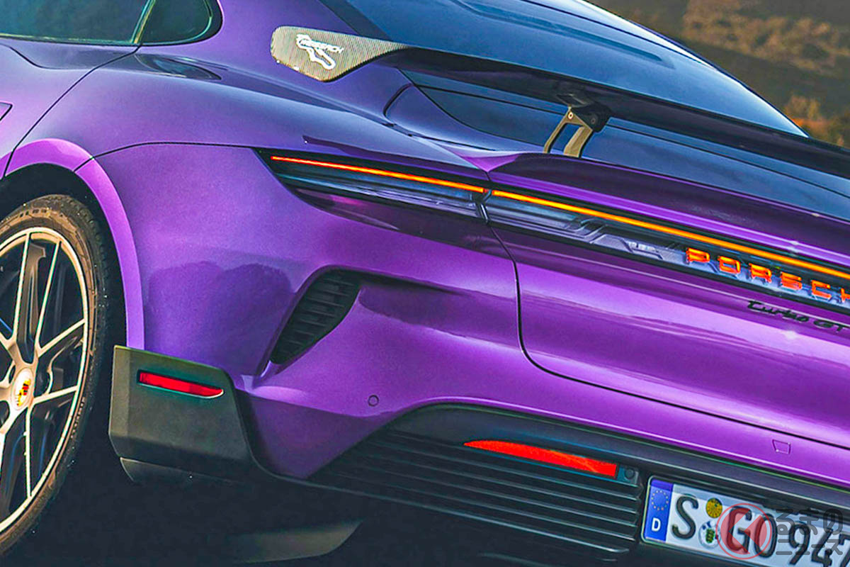 速すぎる…ポルシェ新型「タイカン ターボGT」