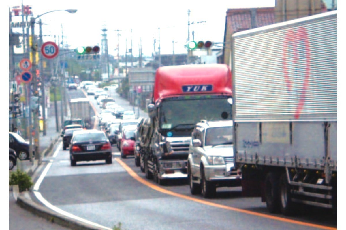 滋賀県有数の渋滞ポイントである、国道8号の彦根市の「外町交差点」（画像：滋賀県）。
