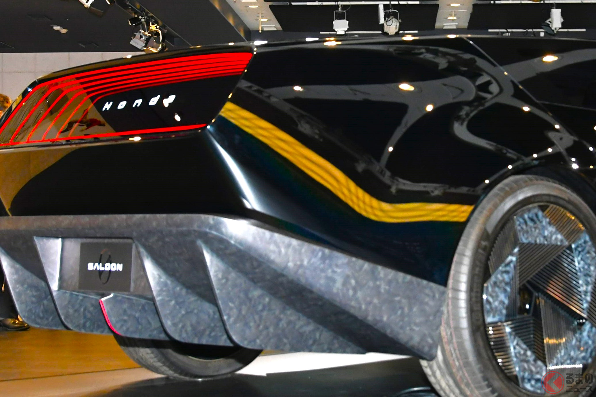 ホンダ新型「スーパーセダン」がカッコいい!