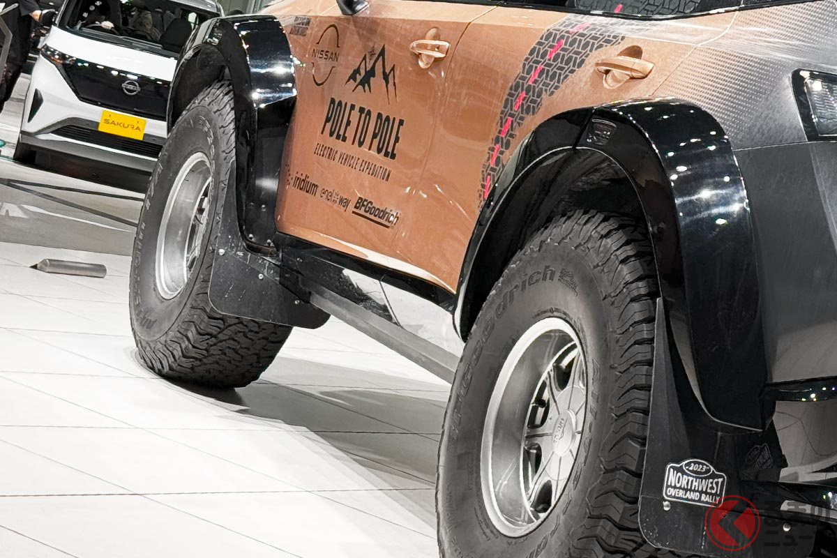 極太タイヤがカッコいい!最強の「日産SUV」が実車公開
