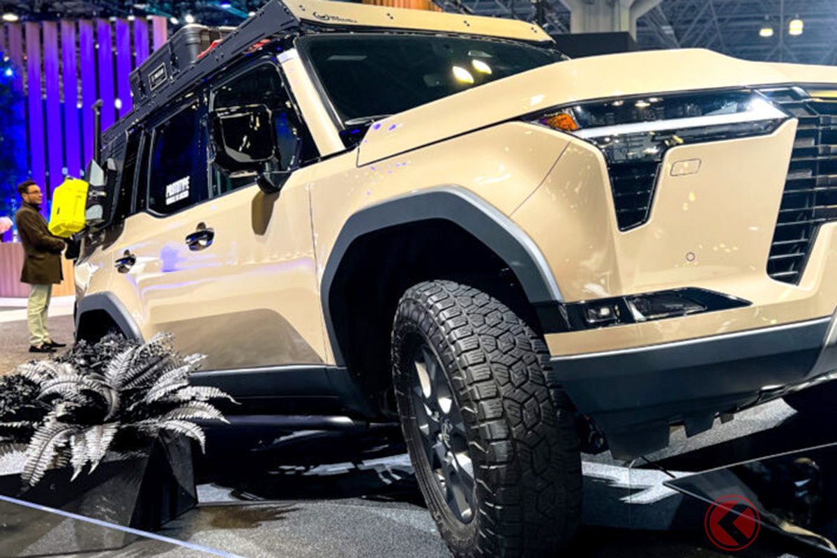 「ニューヨーク国際オートショー」に展示された新型「GX」