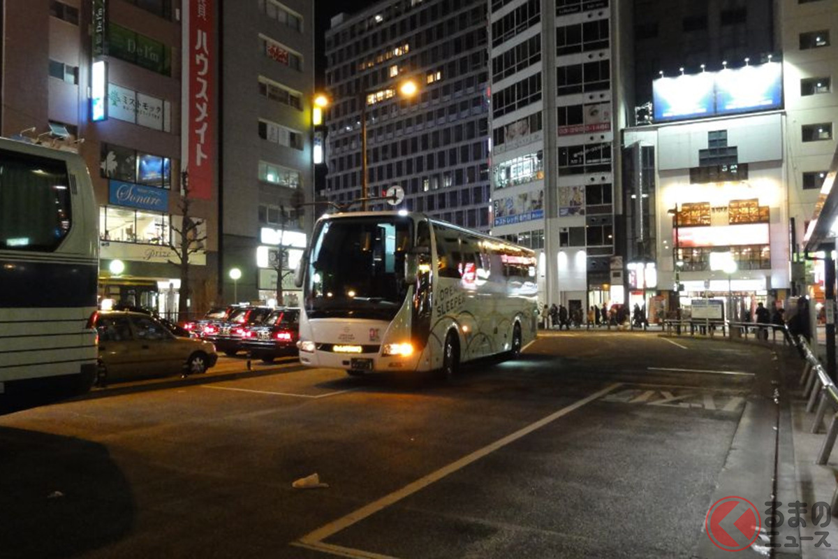 わずか11席しかない超豪華な夜行バス「ドリームスリーパー」（画像提供：関東バス）